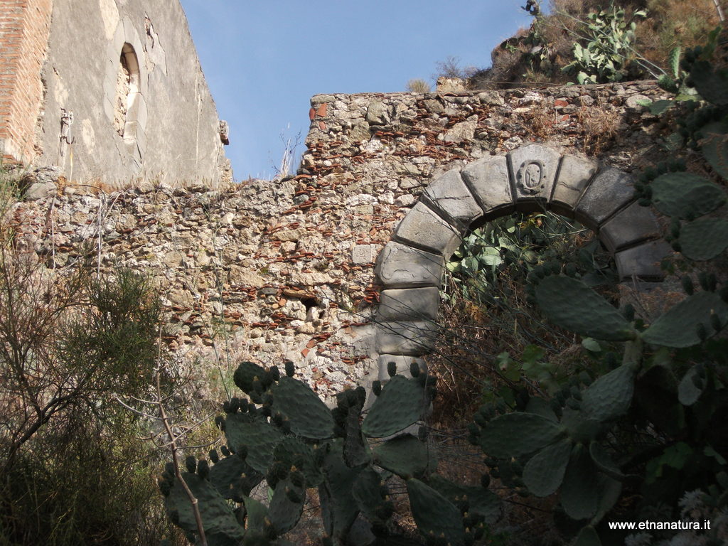 stello di Pentefur-Castello Pentefur 26-07-2014 08-46-54